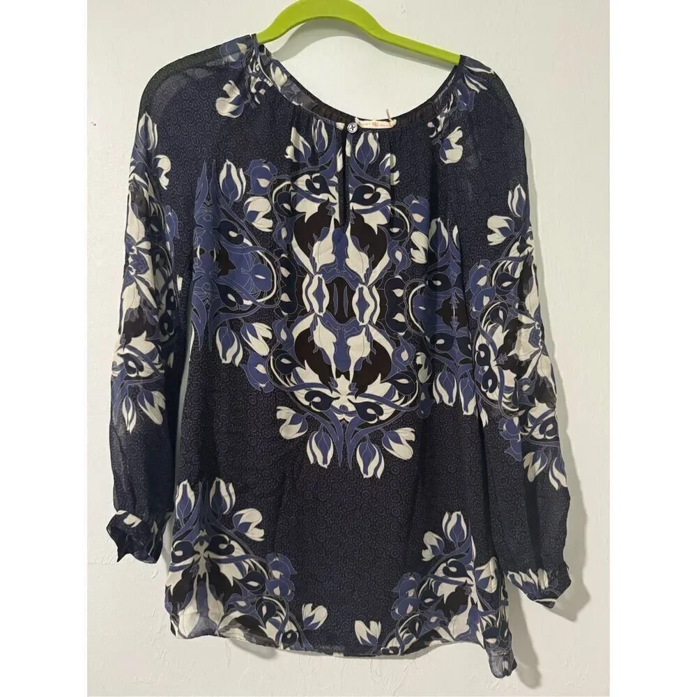 Tory Burch Lisa floral medallion  print 100% silk blouse 2